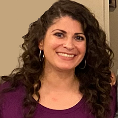 Mrs. Colón